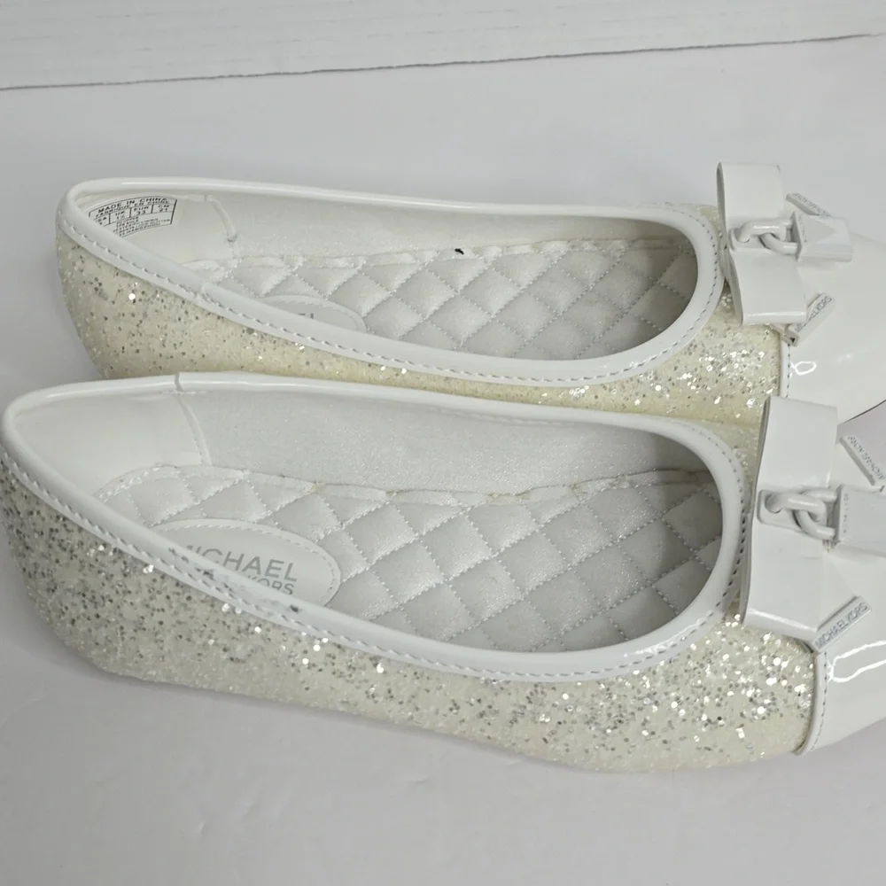 Micheal Micheal Kors Girls Kenya Glitter Bow Ballet Flats Size 2